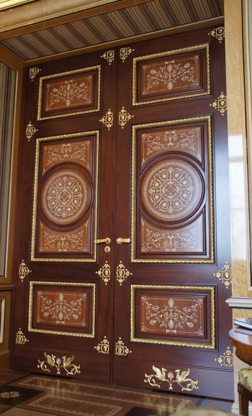 Genève (Suisse) - Porte marquetée d'un salon russe